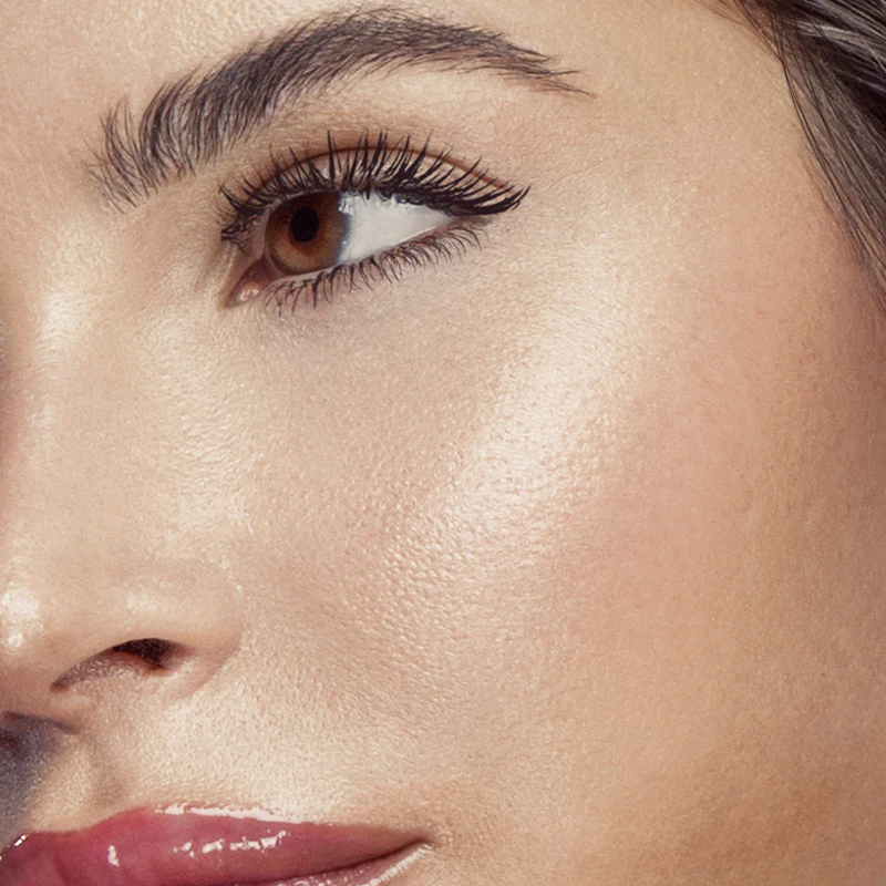 01 CORRETTORE ILLUMINANTE UNIVERSAL COLD.webp